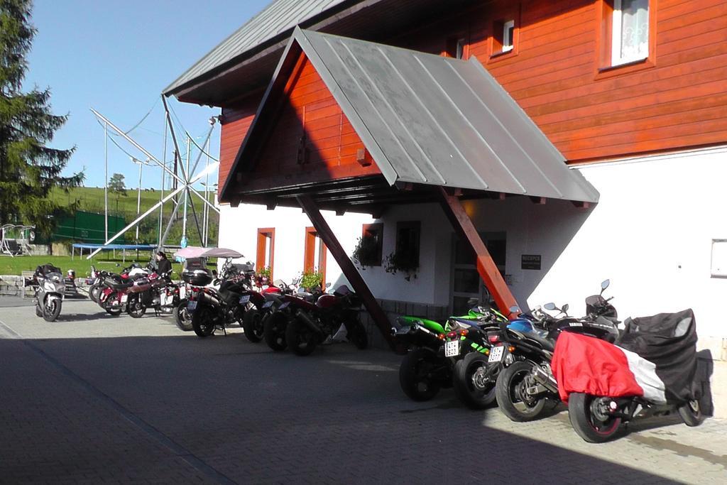 Rodinny Penzion Skiland Ostružná Exterior foto